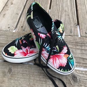 Van Hawaiian floral